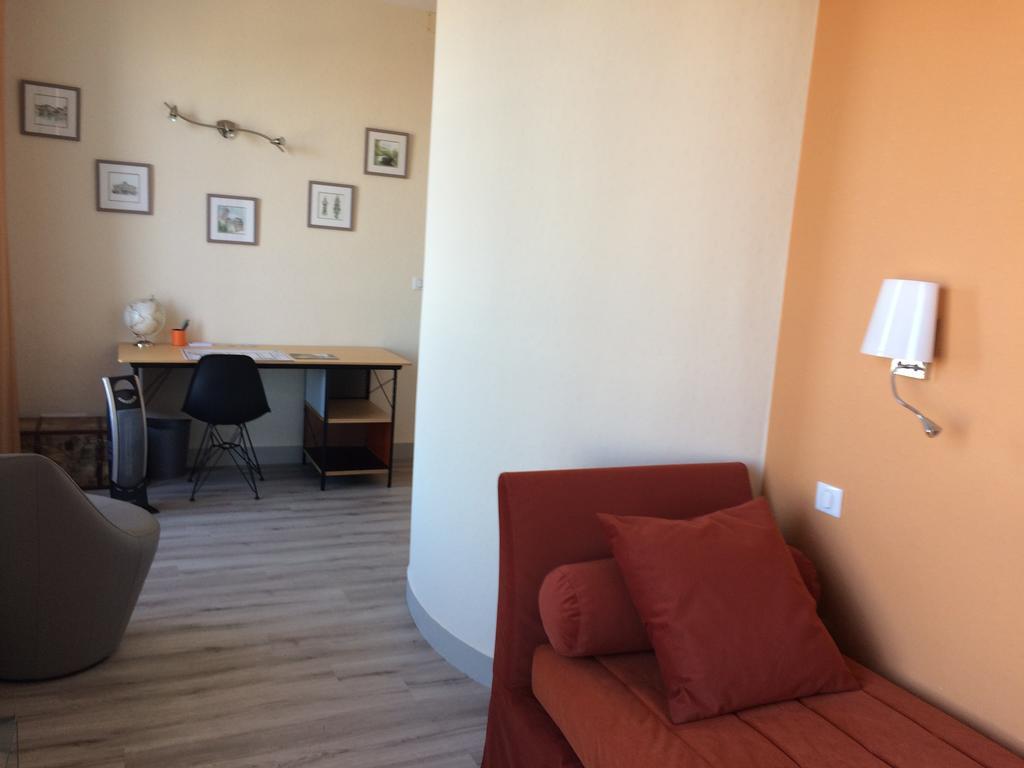 Le 360 Tour Perret 19Eme Panorama 4 Etoiles Appartement Amiens Buitenkant foto